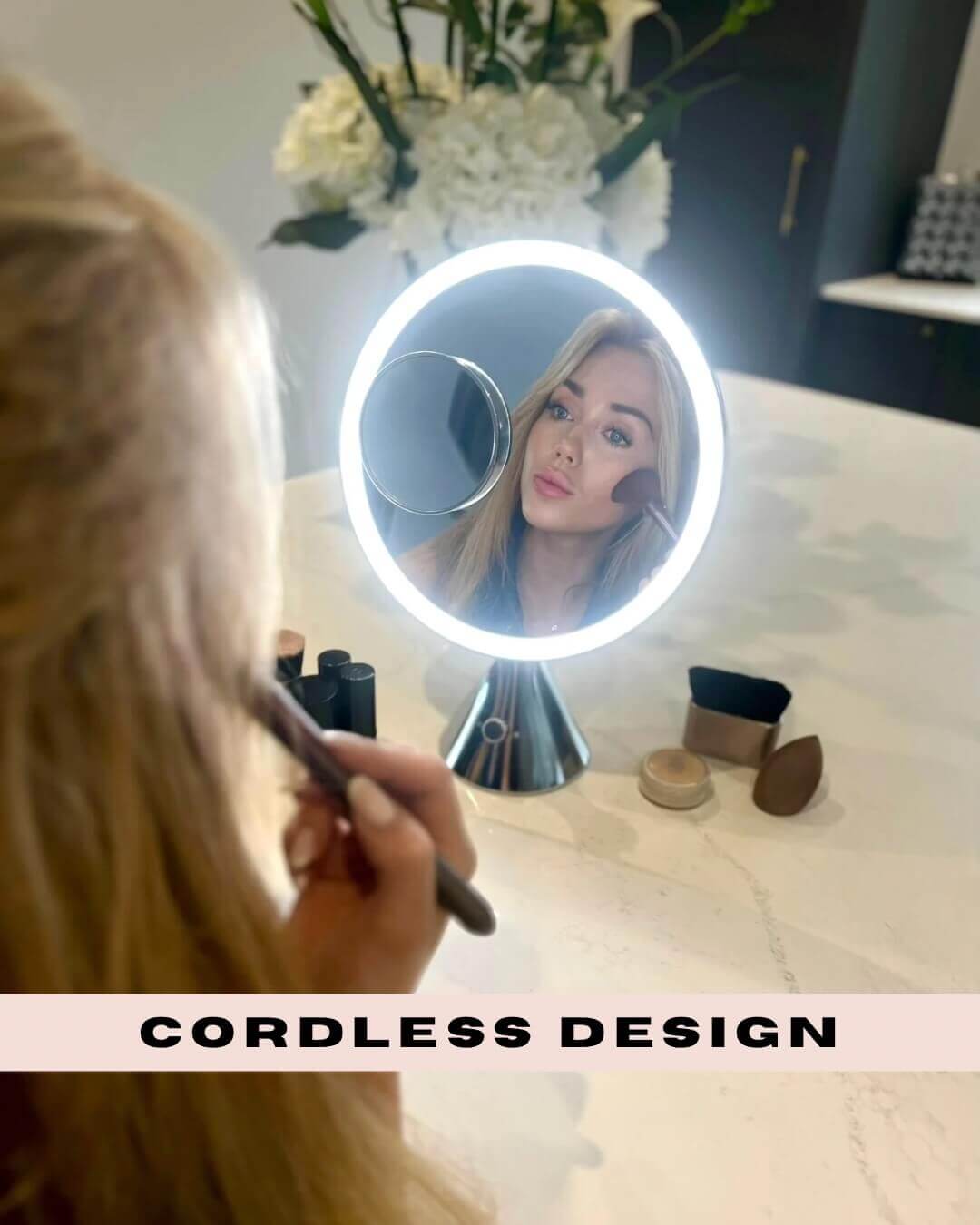 LumiGlam Pro Cosmetic Vanity Mirror in Chrome
