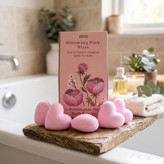 Blooming Pink Bliss Bath Heart Gift Set
