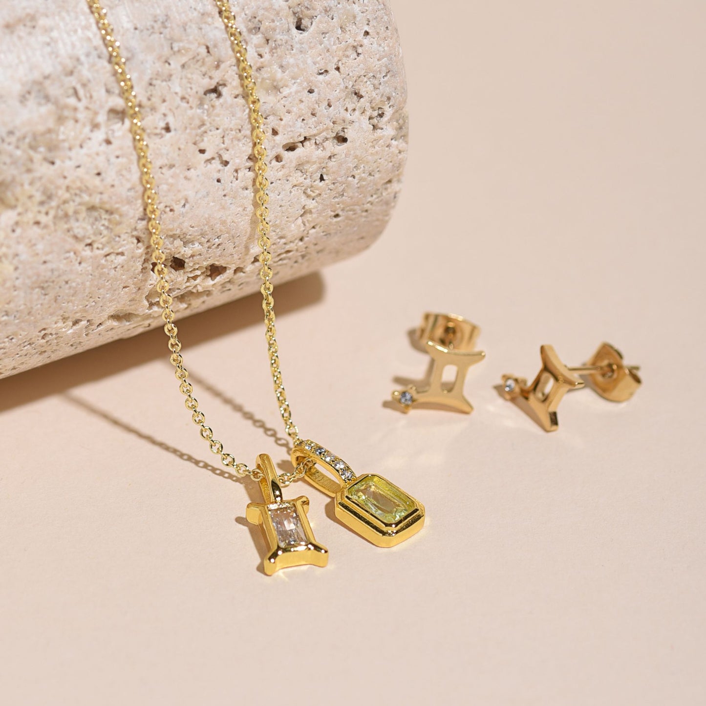 Serenity Zodiac 18k Gold Plated Necklace - Gemini